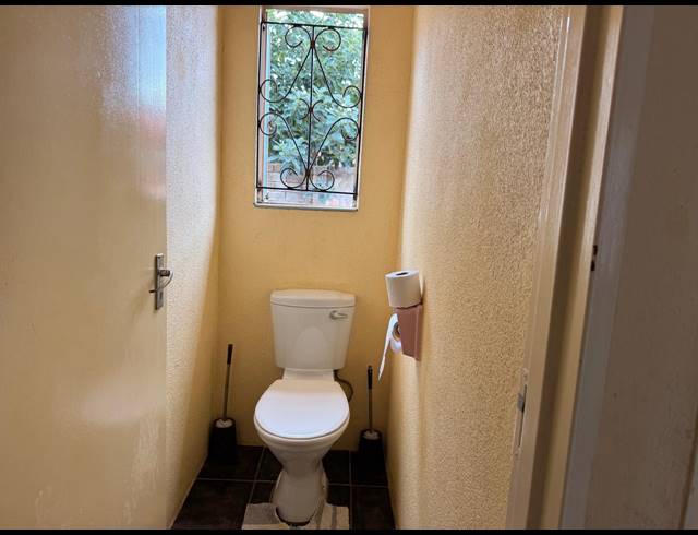 3 BEDROOM HOUSE FOR SALE IN TLHABANE WEST